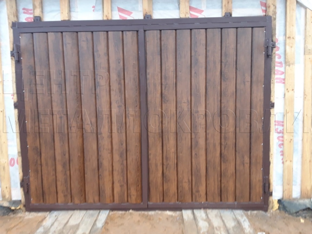 Сыктывкар Ворота гаража металлосайдинг Евро-Брус Каштан